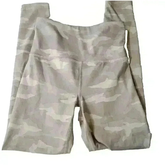 Athleta Pants Womens XXS Elation 7/8 Tight Gray Camo High Rise Pull Leggings - Picture 6 of 14